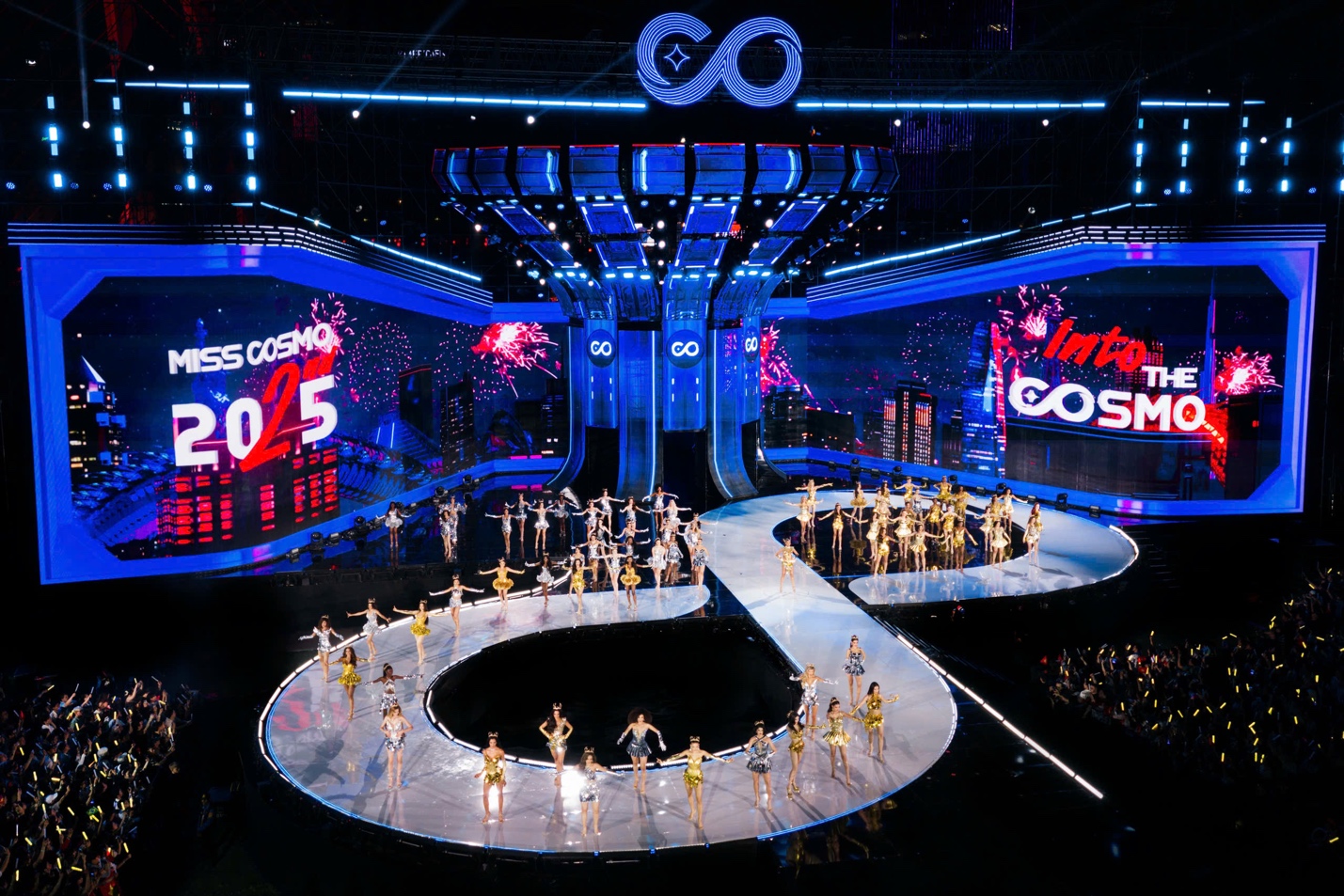 Đạo diễn Quỳnh L&ecirc;: Kh&aacute;c biệt của s&acirc;n khấu thương hiệu bắt đầu từ điểm xuất ph&aacute;t- Ảnh 4.