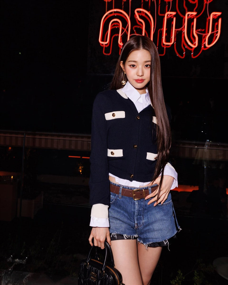 Mỹ nh&acirc;n được đề cử đẹp nhất thế giới 2026: C&ocirc;ng ch&uacute;a showbiz "&aacute;m ảnh center", c&agrave;ng bị gh&eacute;t c&agrave;ng nổi tiếng- Ảnh 5.