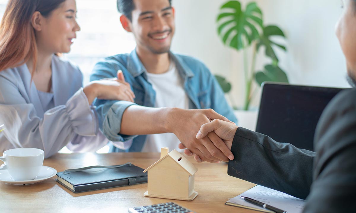 Nhận b&aacute;n nh&agrave; hộ, người m&ocirc;i giới v&agrave;o ở lu&ocirc;n 1 năm: Nh&igrave;n h&oacute;a đơn điện nước, t&ograve;a &aacute;n ph&aacute;n quyết "Phải trả 46 triệu đồng"- Ảnh 2.