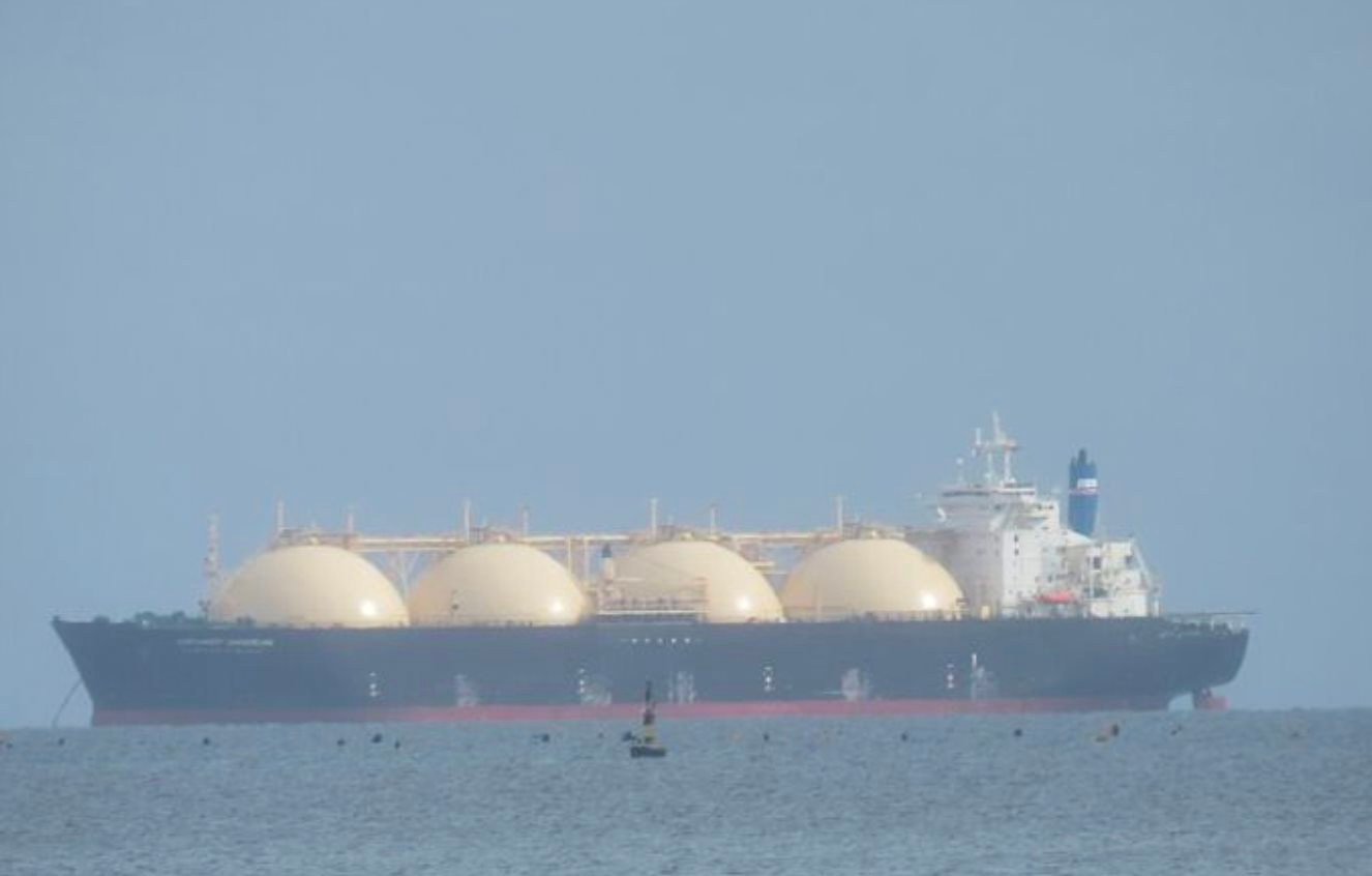 Th&ecirc;m 2 t&agrave;u LNG của quốc gia đồng minh Mỹ &acirc;m thầm đi qua eo biển Hormuz, hướng thẳng đến một nước ch&acirc;u &Aacute;- Ảnh 1.