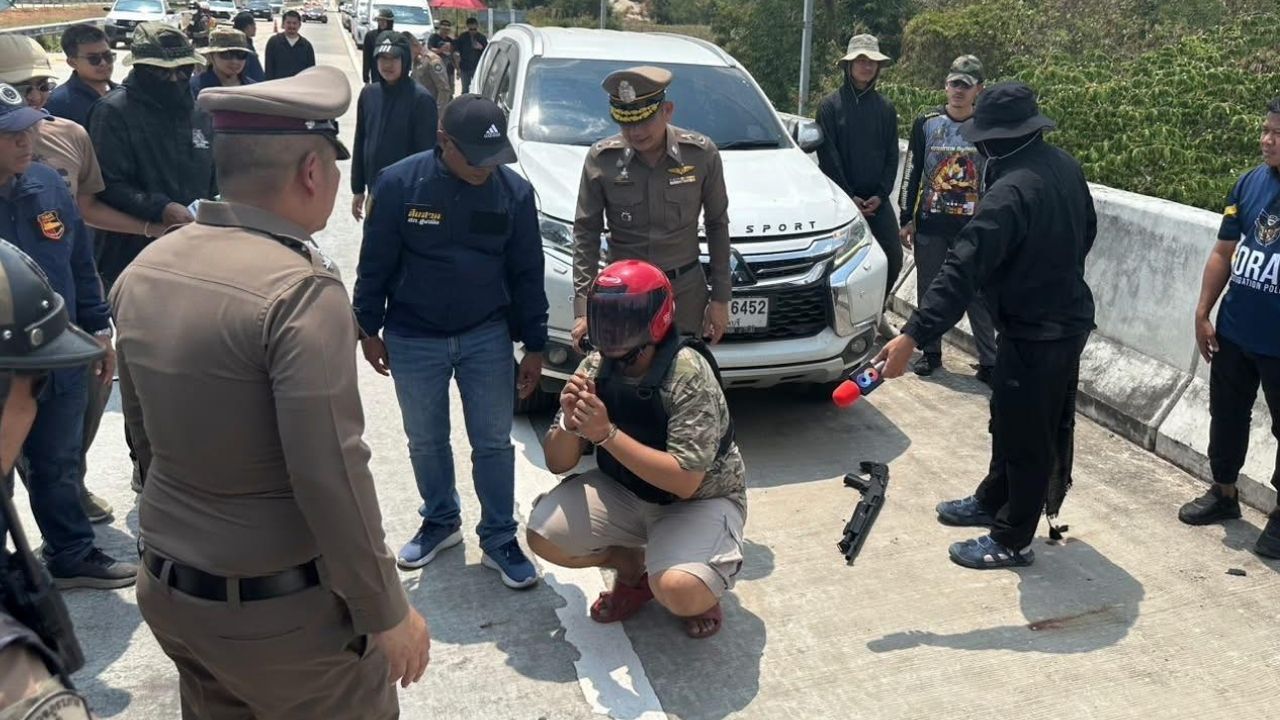 Người phụ nữ thuê bạn thân giết người yêu cũ rồi tự sát khi bị cảnh sát truy đuổi- Ảnh 1. Người phụ nữ thuê bạn thân giết người yêu cũ rồi tự sát khi bị cảnh sát truy đuổi- Ảnh 1.