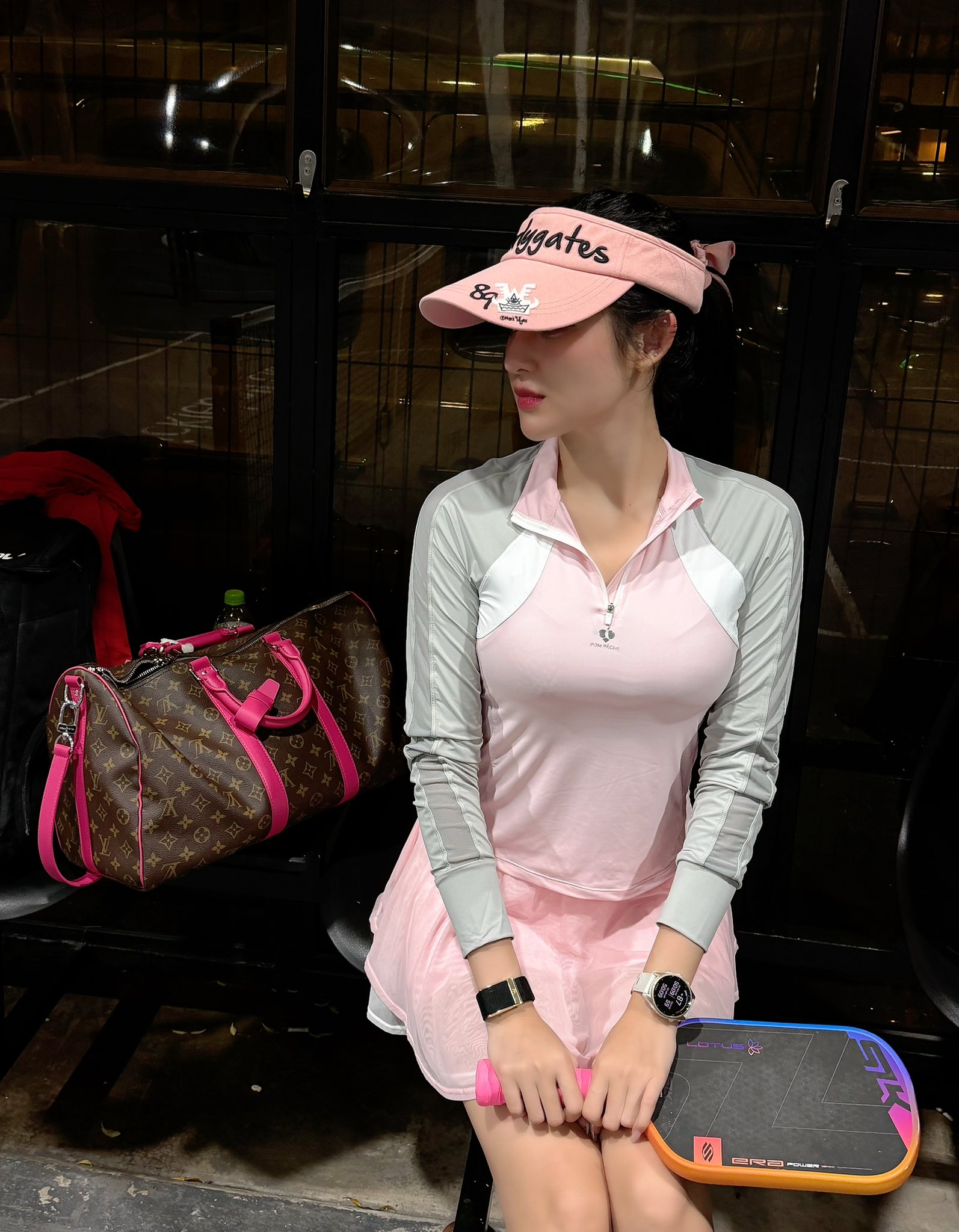 Gi&agrave;u như Huyền My, v&igrave; sao phải "pass" đồ?- Ảnh 4.