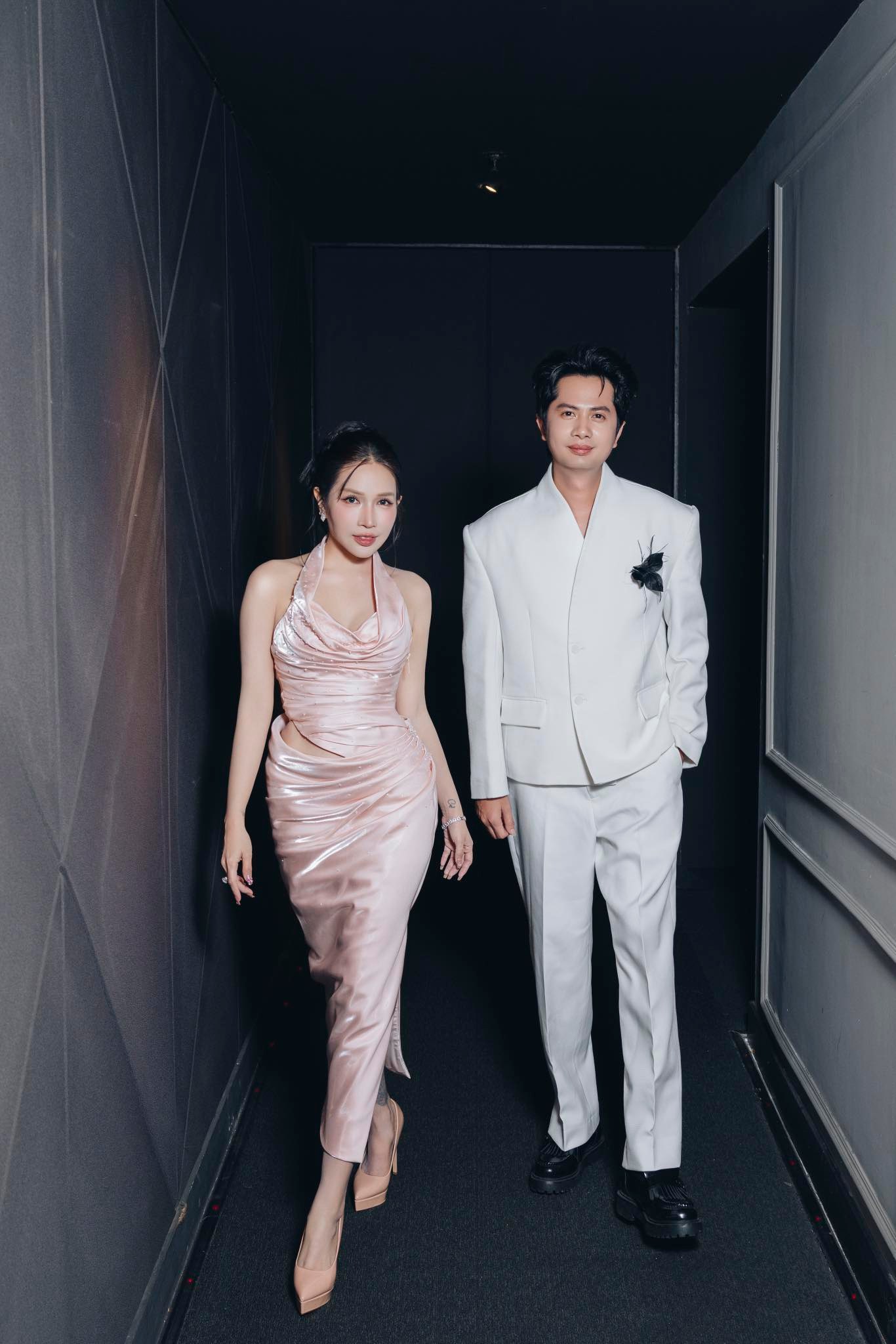 Cặp diễn vi&ecirc;n Việt b&iacute; mật hẹn h&ograve; 4 năm nay đ&atilde; chịu c&ocirc;ng khai, lộ chi tiết sắp về chung một nh&agrave;- Ảnh 4.