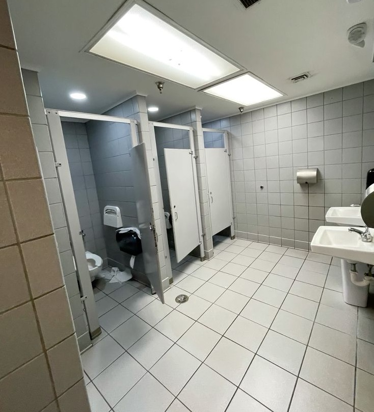 Ch&agrave;ng trai mắc bệnh lậu khẳng định chưa từng l&agrave;m &ldquo;chuyện ấy&rdquo;, tức giận n&oacute;i với b&aacute;c sĩ: &ldquo;Tại nh&agrave; vệ sinh c&ocirc;ng cộng&rdquo; - Ảnh 2.