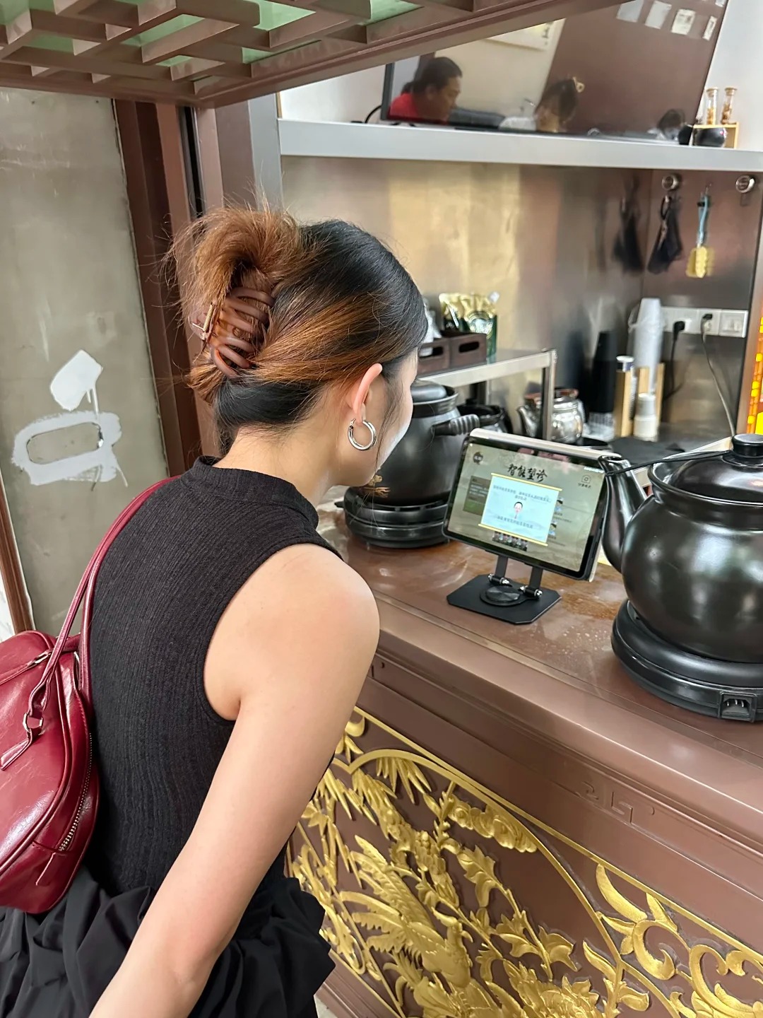 Giới trẻ Trung Quốc chọn vị đắng Thay v&igrave; ngọt ng&agrave;o để sống khỏe mạnh - Ảnh 7.