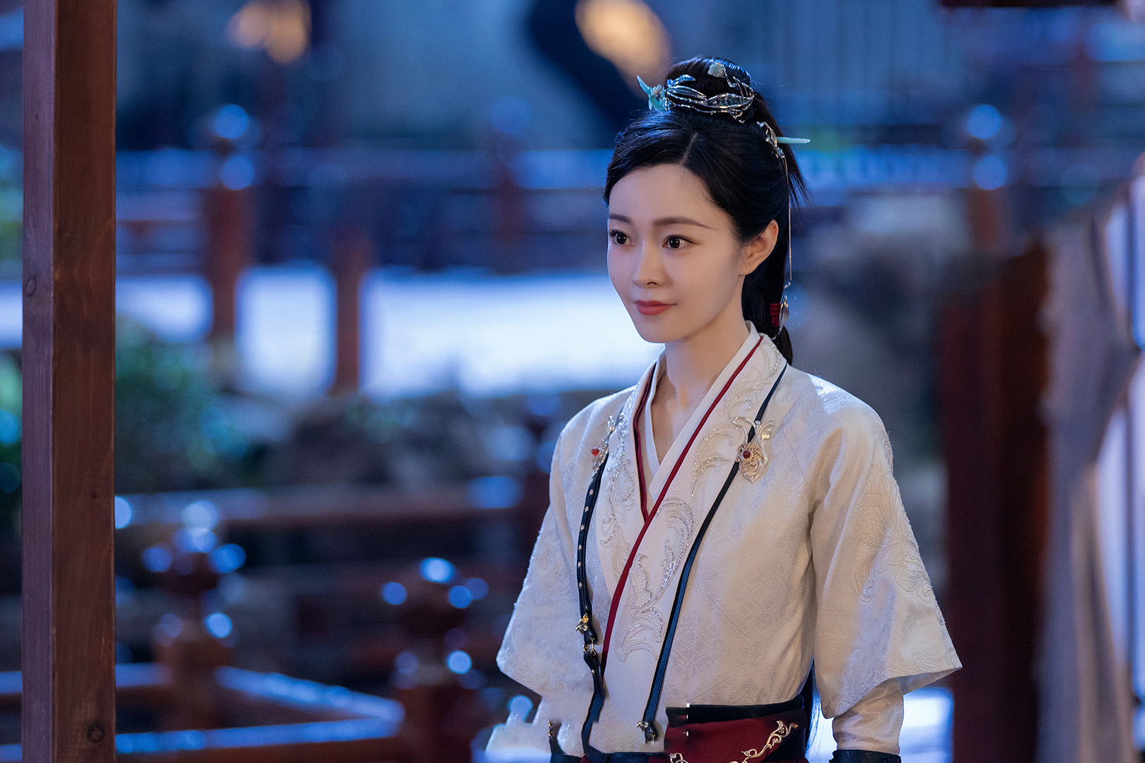 Bảng xếp hạng "Nữ tướng quân xịn" nhất màn ảnh Hoa ngữ: Triệu Lệ Dĩnh vắng mặt, Lưu Diệc Phi còn thua cái tên này - Ảnh 1.