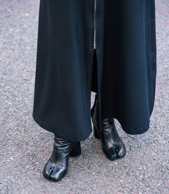 Tabi: Gi&agrave;y m&oacute;ng b&ograve; m&oacute;ng ngựa ng&agrave;y c&agrave;ng nhiều người đi l&agrave; kiểu gi&agrave;y g&igrave;?- Ảnh 2.