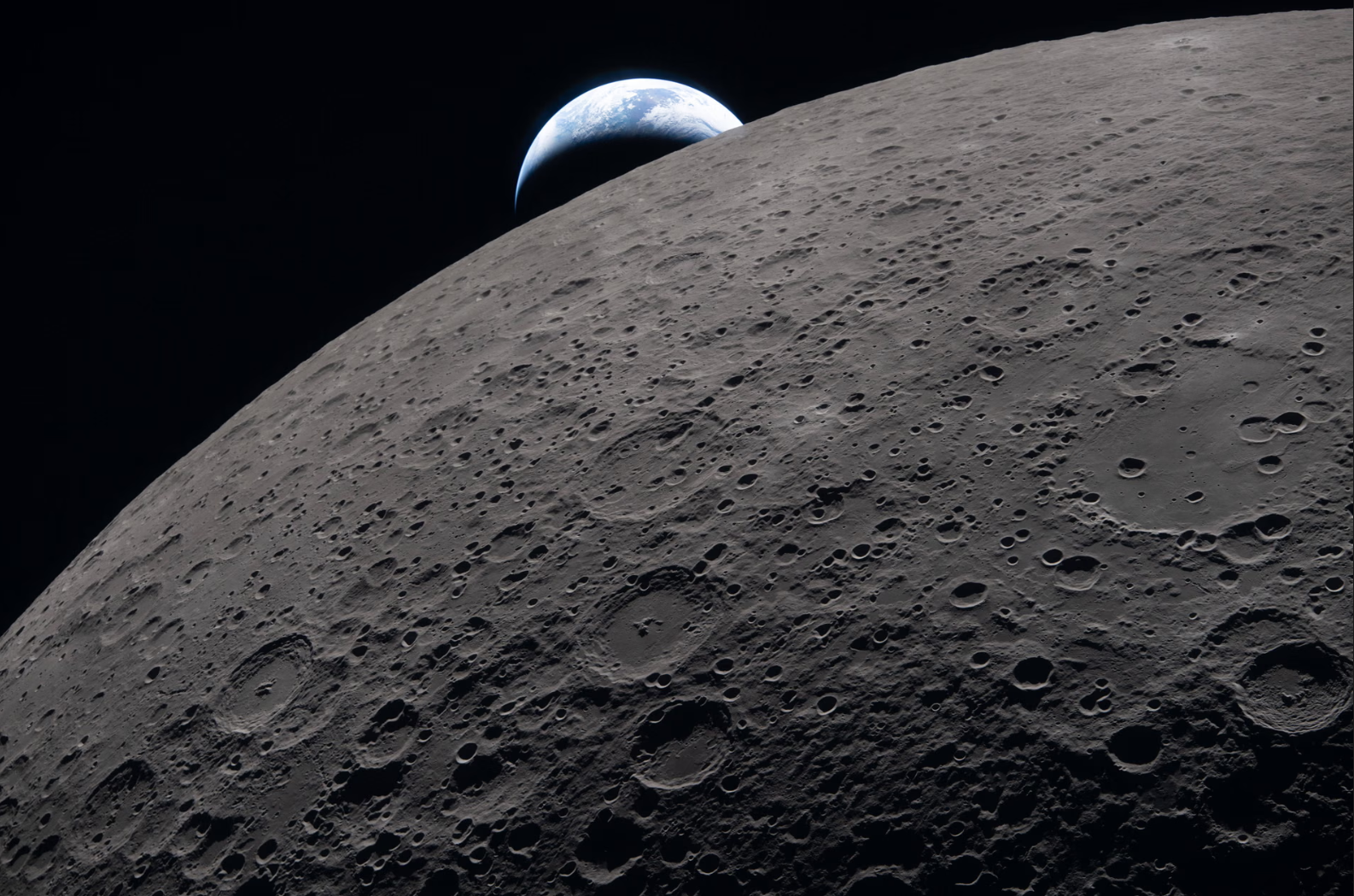 Chi&ecirc;m ngưỡng khoảnh khắc "Tr&aacute;i Đất lặn" chưa từng thấy trong lịch sử nh&acirc;n loại từ sứ mệnh Artemis II- Ảnh 3.