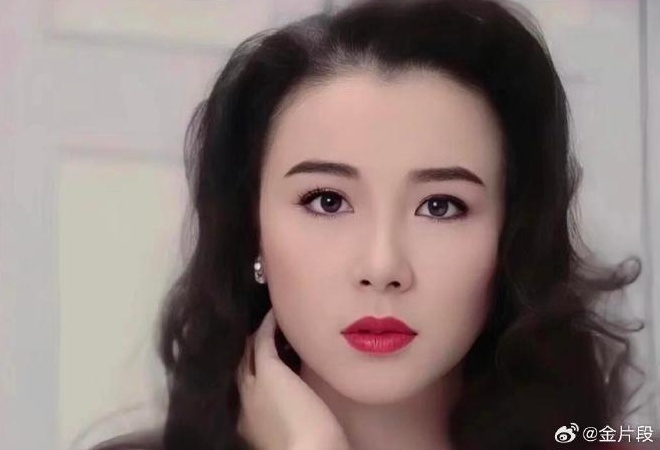 Chị Đẹp l&agrave; đối thủ khiến Trang Ph&aacute;p phải e d&egrave;: Visual như v&agrave;ng như ngọc đến Lưu Diệc Phi c&ograve;n thua, từng n&aacute;t tan v&igrave; 14 người đ&agrave;n &ocirc;ng- Ảnh 3.