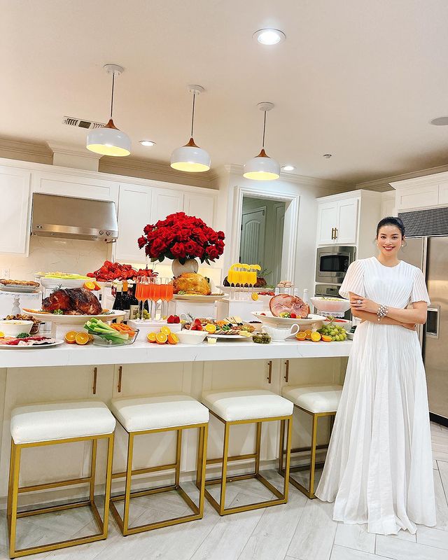 T&igrave;nh h&igrave;nh Hoa hậu Phạm Hương v&agrave; chồng doanh nh&acirc;n tại Mỹ- Ảnh 6.