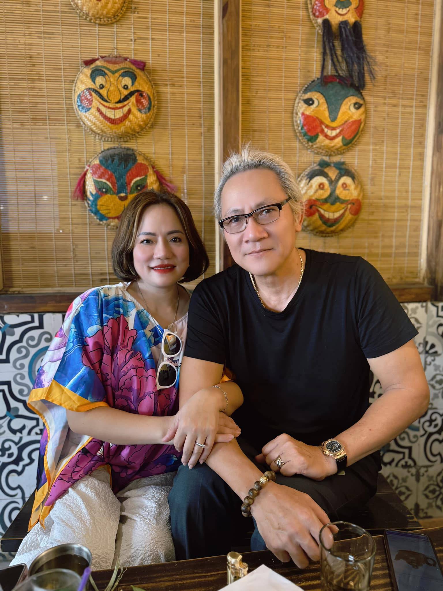 Cuộc sống vợ chồng của nam nghệ sĩ Việt nổi đ&igrave;nh đ&aacute;m từng xin nghỉ đ&oacute;ng phim 3 ng&agrave;y về qu&ecirc; cưới vợ- Ảnh 1.