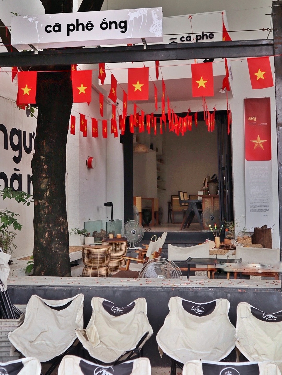 Hội &ldquo;meo meo&rdquo; phiền phức &aacute;m ảnh c&aacute;c địa điểm hot hit: Hội chủ qu&aacute;n n&oacute;i g&igrave; về chuyện "th&agrave; thế c&ograve;n hơn l&agrave; ế kh&aacute;ch"?- Ảnh 6.