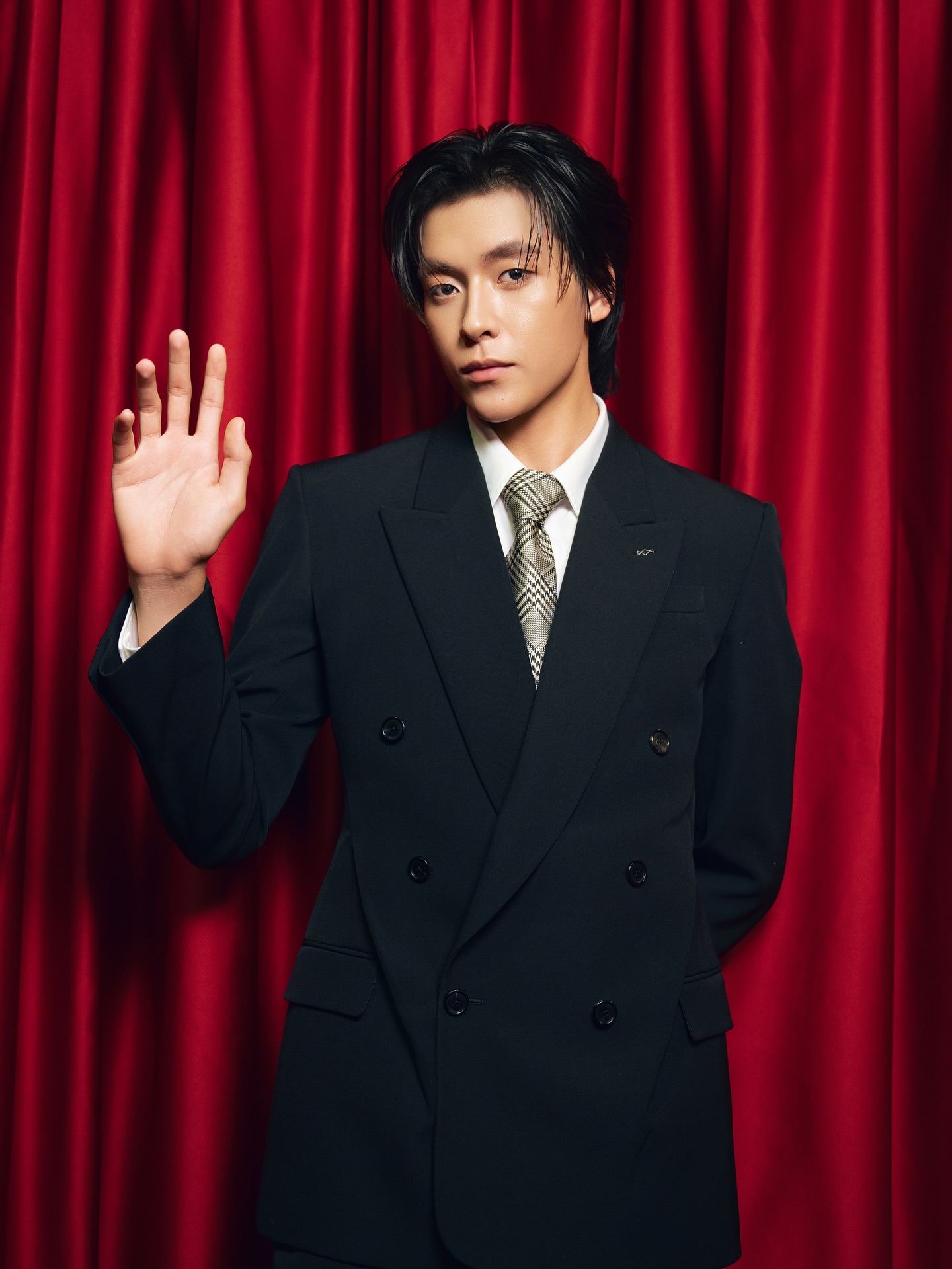 Kh&oacute; hiểu cặp đ&ocirc;i Vbiz 5 lần 7 lượt phủ nhận "x&agrave;o couple": Quay clip chung nhan nhản, nay c&ograve;n đ&oacute;ng cặp c&ugrave;ng MV- Ảnh 10.