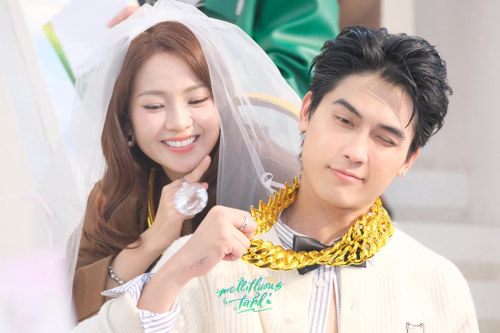 Gọi đ&acirc;y l&agrave; đ&aacute;m cưới đẹp nhất Việt Nam c&oacute; qu&aacute; kh&ocirc;ng: C&ocirc; d&acirc;u nhan sắc thượng thừa, ch&uacute; rể gi&agrave;u nứt đố đổ v&aacute;ch- Ảnh 4.