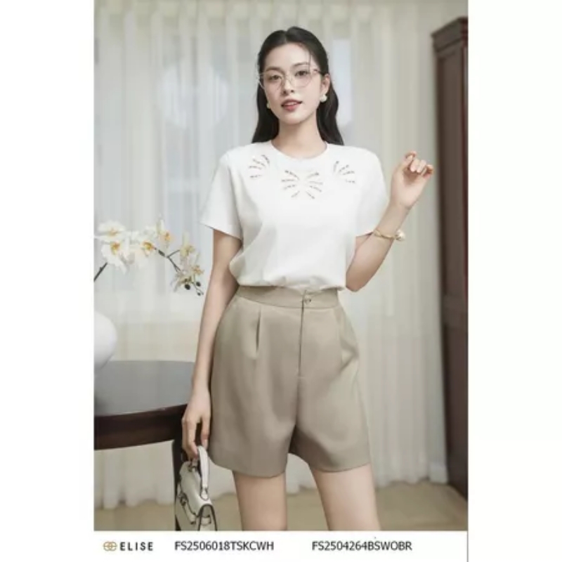 H&egrave; n&agrave;y, &aacute;o thun kh&ocirc;ng c&ograve;n &ldquo;b&igrave;nh thường&rdquo;: 5 kiểu mặc l&ecirc;n l&agrave; thấy gọn g&agrave;ng, tinh tế ngay lập tức- Ảnh 11.