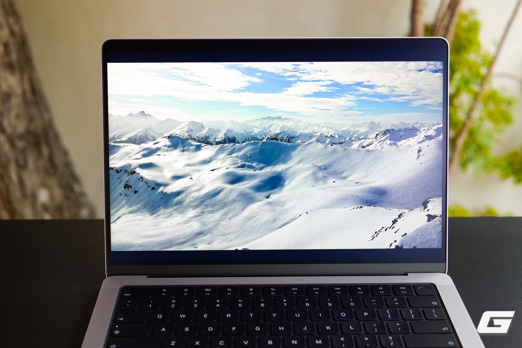 Đ&acirc;y l&agrave; chiếc MacBook Pro chạy x&eacute; gi&oacute; nhất m&agrave; t&ocirc;i từng thấy- Ảnh 18.