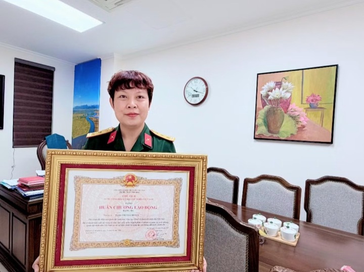 Nữ NSƯT mang h&agrave;m Thượng t&aacute; vừa nhận Hu&acirc;n chương Lao động hạng Ba l&agrave; ai?- Ảnh 1.