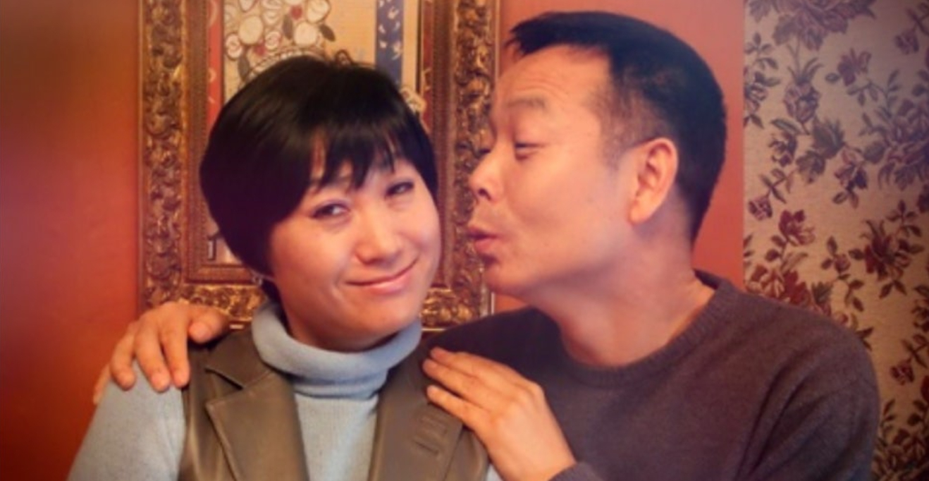 Nữ diễn vi&ecirc;n được chồng mua tặng t&uacute;i 400 triệu sau mỗi lần ngoại t&igrave;nh, nhưng rồi tức tới đổ bệnh v&igrave; phải g&aacute;nh nợ 90 tỷ cho &ocirc;ng x&atilde;- Ảnh 4.