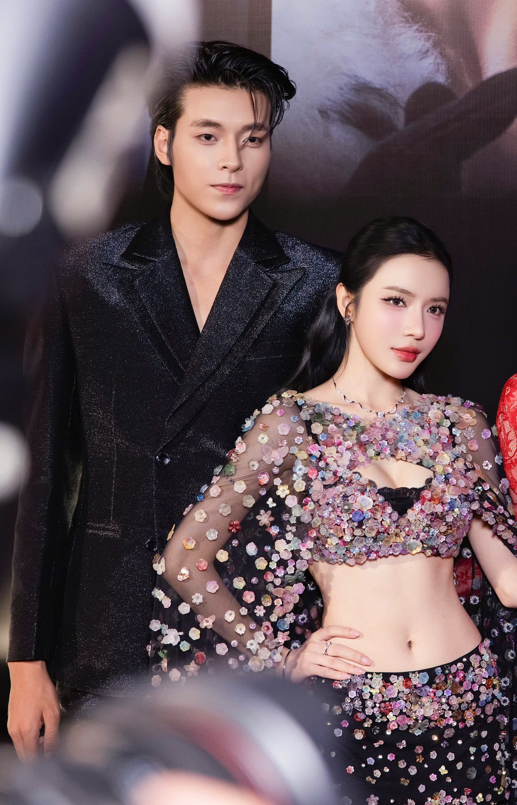 Kh&oacute; hiểu cặp đ&ocirc;i Vbiz 5 lần 7 lượt phủ nhận "x&agrave;o couple": Quay clip chung nhan nhản, nay c&ograve;n đ&oacute;ng cặp c&ugrave;ng MV- Ảnh 5.