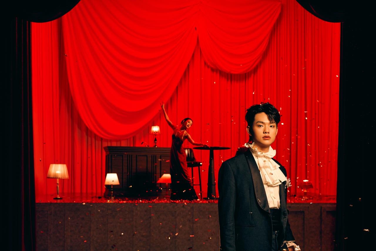 buitruonglinh gặp nguy hiểm, loạng choạng khuỵu gối vấp ng&atilde;: Xem m&agrave; thấy đau online!- Ảnh 2.