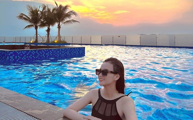 Cuộc sống an y&ecirc;n, tự tại trong biệt thự triệu đ&ocirc; của "nữ diễn vi&ecirc;n xinh đẹp, gi&agrave;u c&oacute; bậc nhất miền Bắc" - Ảnh 8.