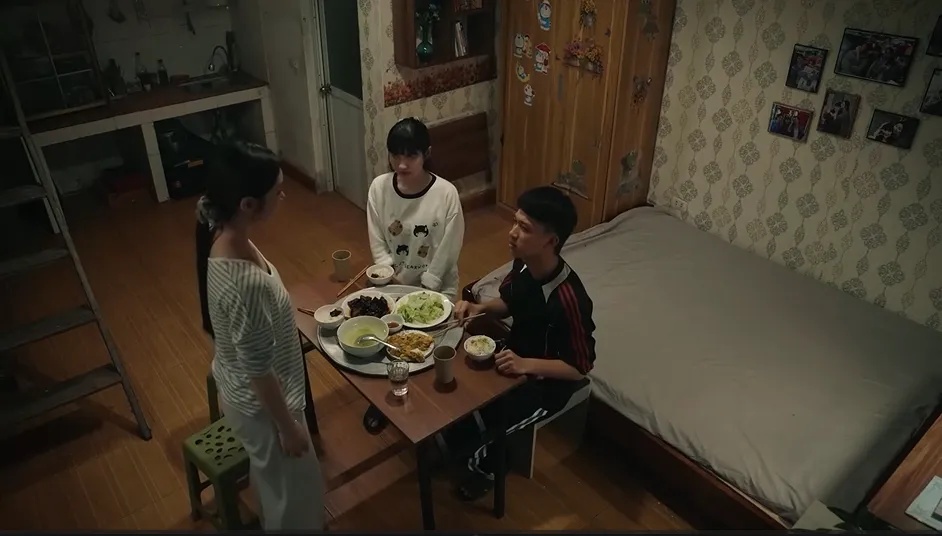 Ước g&igrave; phim Việt n&agrave;y biến mất khỏi s&oacute;ng giờ v&agrave;ng: Đỉnh cao của sự mệt mỏi, ai chưa xem l&agrave; qu&aacute; may mắn- Ảnh 3.