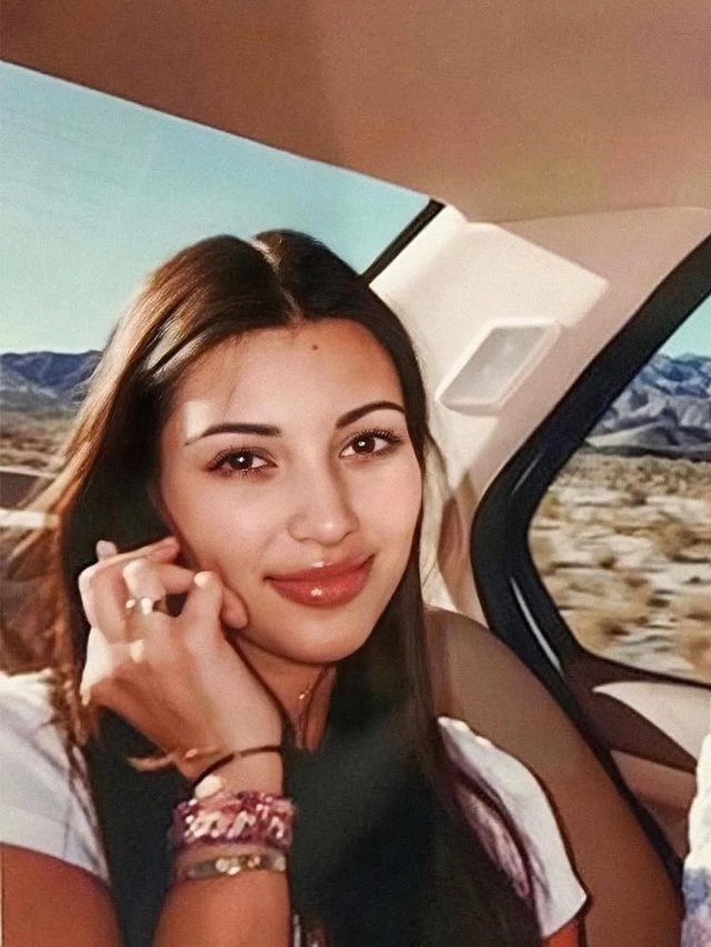 Internet "đ&agrave;o mộ" nhiều ảnh cũ của Kim Kardashian: Nhan sắc b&igrave;nh thường đến mức g&acirc;y sốc lại c&oacute; sức ảnh hưởng tới cả một thế hệ- Ảnh 9.