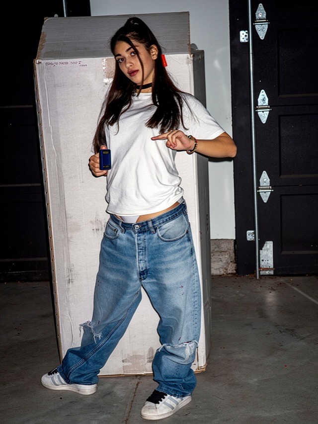 Internet "đ&agrave;o mộ" nhiều ảnh cũ của Kim Kardashian: Nhan sắc b&igrave;nh thường đến mức g&acirc;y sốc lại c&oacute; sức ảnh hưởng tới cả một thế hệ- Ảnh 4.