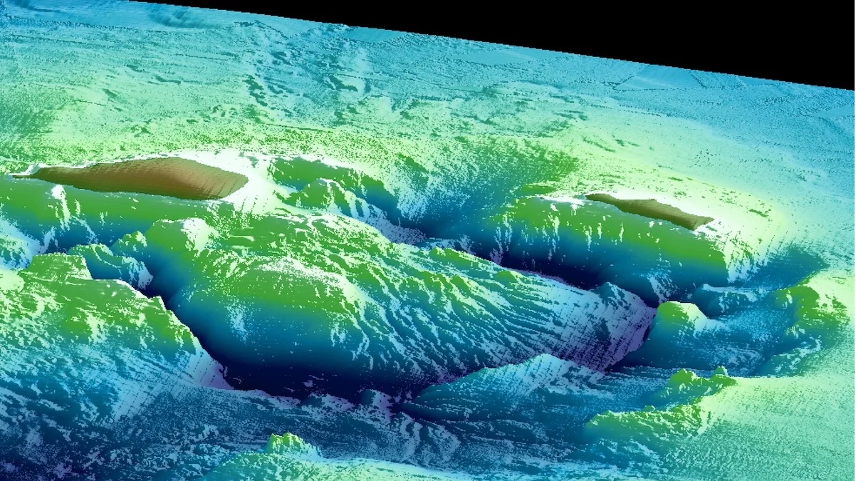 Qu&aacute;i vật lửa cực nguy hiểm được &ldquo;nạp đạn&rdquo; ngo&agrave;i khơi Nhật Bản  - Ảnh 1.