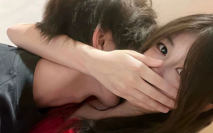 Người đ&agrave;n &ocirc;ng nhập viện sau khi sử dụng đồ chơi t&igrave;nh dục &ldquo;Trứng Rồng&rdquo; - Ảnh 2.