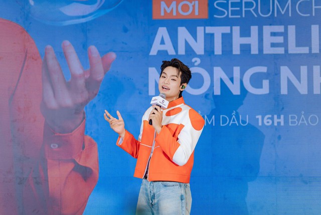 AEON Mall Long Bi&ecirc;n &ldquo;vỡ trận&rdquo;: B&ugrave;i Trường Linh khiến fan h&aacute;t kh&ocirc;ng nghỉ tại event COCOLUX x La Roche-Posay- Ảnh 2.