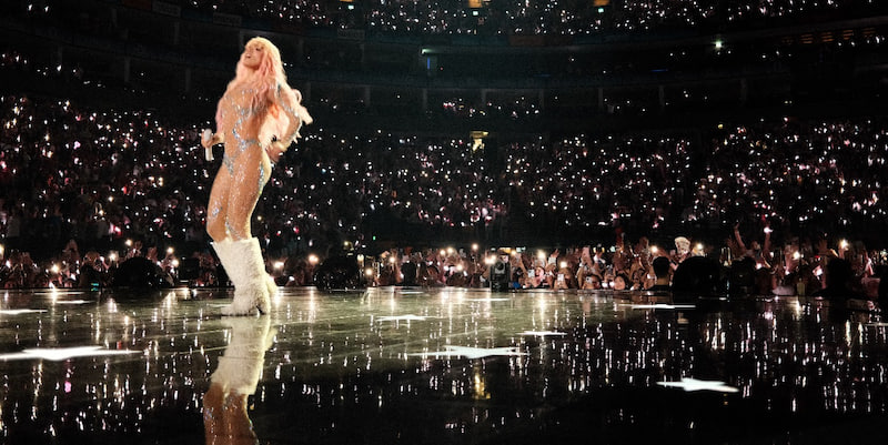 Top 5 nghệ sĩ nữ b&aacute;n v&eacute; concert khủng nhất thế giới: Taylor Swift một m&igrave;nh một đỉnh, BLACKPINK &ldquo;t&agrave;ng h&igrave;nh&rdquo;- Ảnh 23.