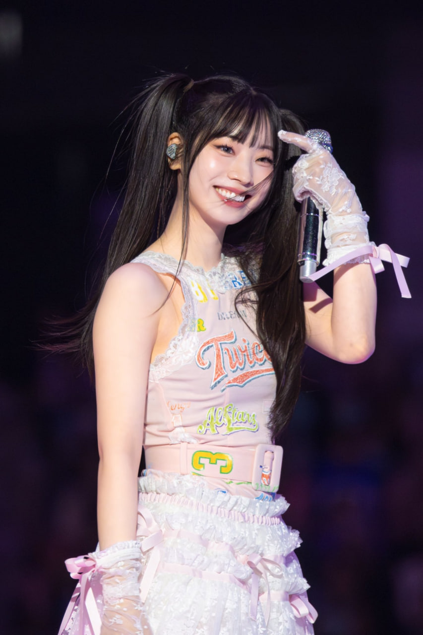 Showbiz c&oacute; tổ hợp kh&ocirc;ng lỗ hổng visual: 9 mỹ nh&acirc;n mỗi người một vẻ, đ&aacute;ng y&ecirc;u - trưởng th&agrave;nh "c&acirc;n đẹp"- Ảnh 8.