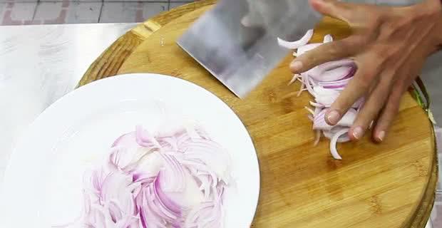 4 m&oacute;n ăn "b&igrave;nh dị" c&oacute; thể l&agrave;m sạch mạch m&aacute;u triệt để, mang lại sự an t&acirc;m hơn so với việc uống thuốc- Ảnh 6.