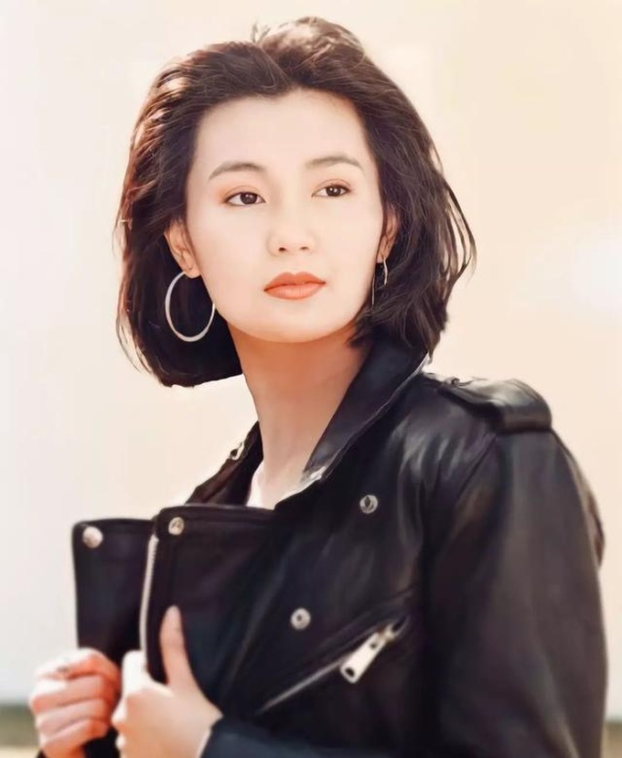 Kh&ocirc;ng c&ograve;n nhận ra đại mỹ nữ bị cả showbiz xa l&aacute;nh, phải trốn trong nh&agrave; 1 năm v&igrave; nổi loạn cầm mic đi h&aacute;t- Ảnh 7.