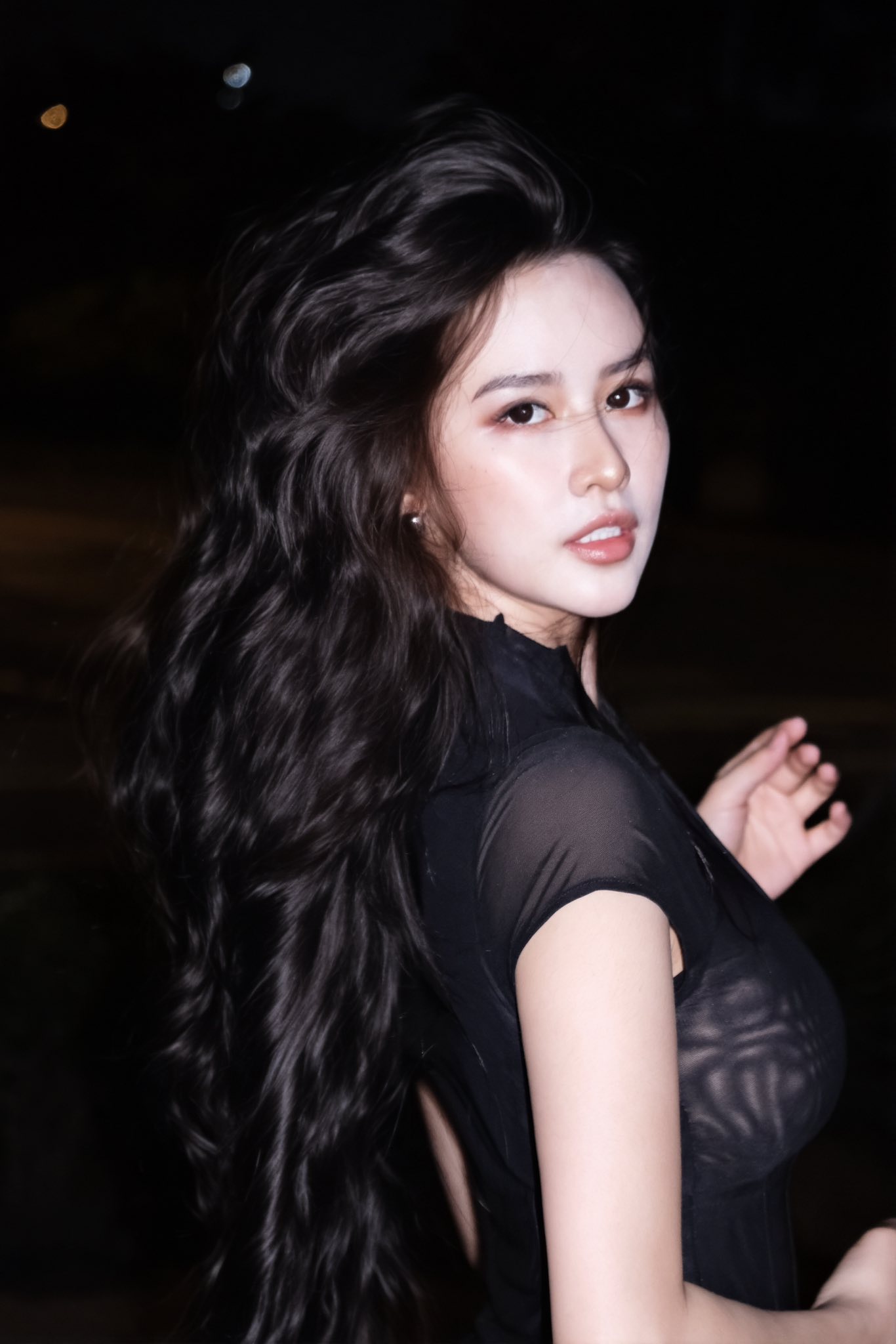 Quy&ecirc;n Qui lần đầu khoe con trai với ph&oacute; chủ tịch- Ảnh 7.