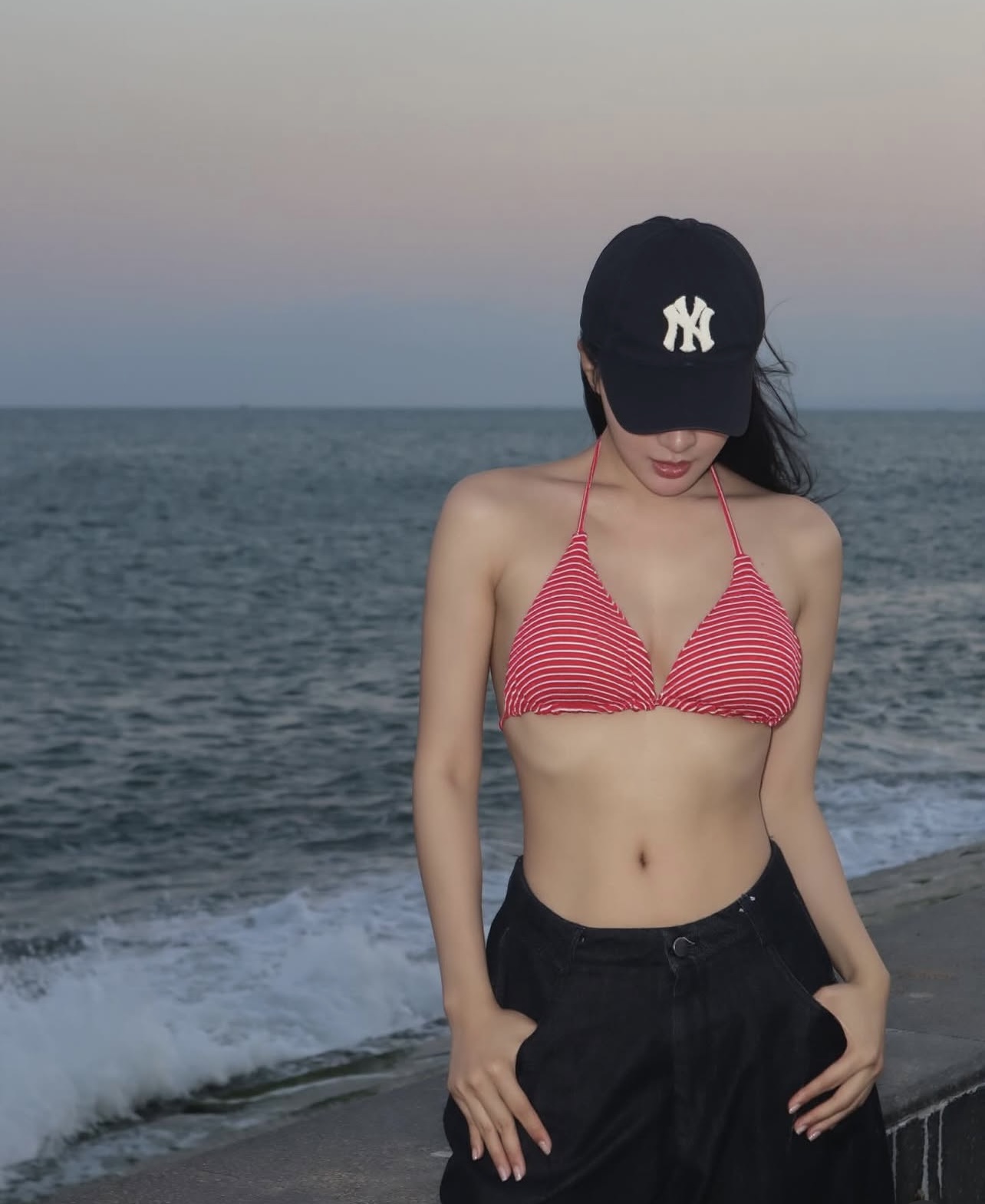 Baifern Việt Nam khoe b&oacute;ng lưng cực nuột, body sexy tr&aacute;i dấu với nhan sắc "thần ti&ecirc;n tỷ tỷ"- Ảnh 6.