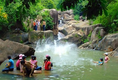 Hồ nước đang gây chú ý ở TP.HCM: Vị trí thật sự ở đâu? Thì ra gần nhiều điểm nổi tiếng - Ảnh 5.