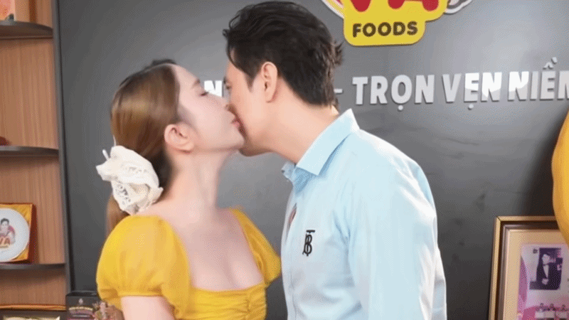 Quỳnh Nga - Việt Anh đ&atilde; kh&ocirc;ng c&ograve;n giấu diếm- Ảnh 2.