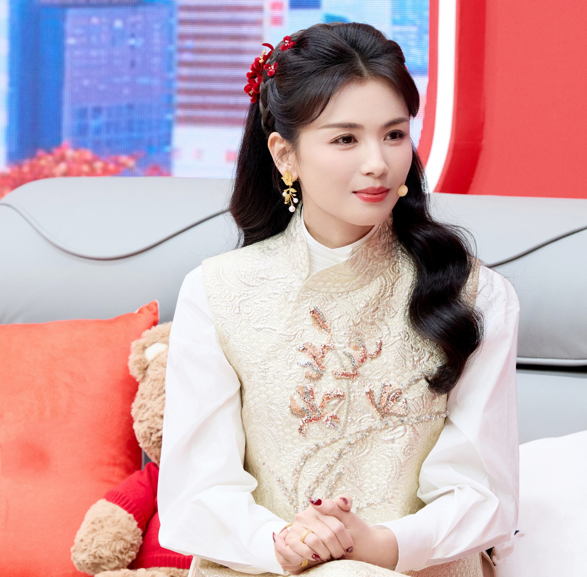 Mỹ nh&acirc;n duy nhất trong showbiz c&oacute; "bi&ecirc;n chế thi&ecirc;n đ&igrave;nh", vẻ đẹp được ch&iacute;nh th&aacute;nh thần lựa chọn- Ảnh 9.