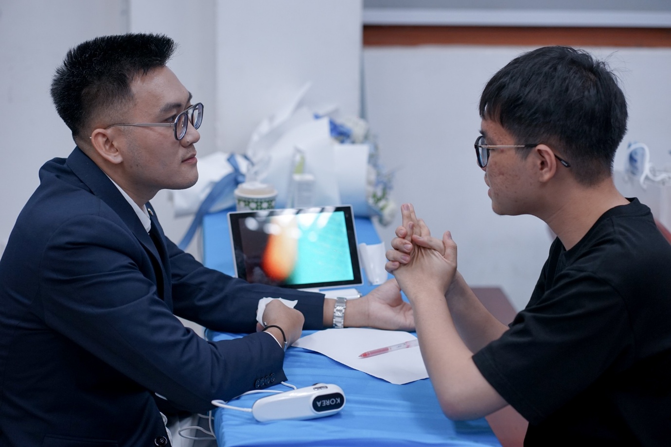 Giải mã bộ đôi gel mụn Actidem Derma đang được Gen Z truyền tay mùa hè này - Ảnh 2. Giải mã bộ đôi gel mụn Actidem Derma đang được Gen Z truyền tay mùa hè này - Ảnh 2.