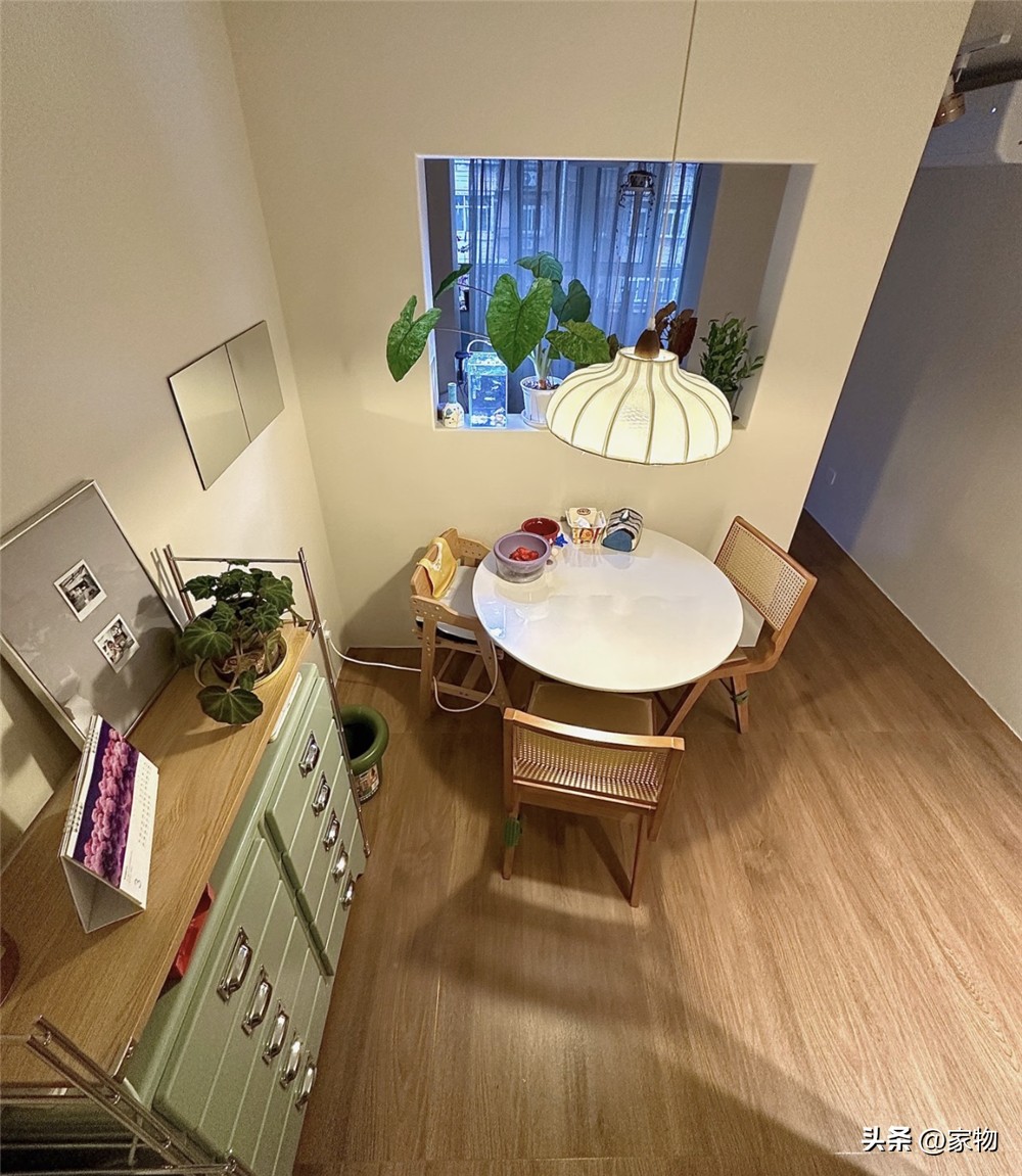 Chi 108 triệu đồng cải tạo căn hộ 42m&sup2;: Gia đ&igrave;nh 3 người bỏ hẳn 1 ph&ograve;ng ngủ để đổi lấy điều nhiều người ở chung cư đang thiếu - Ảnh 10.