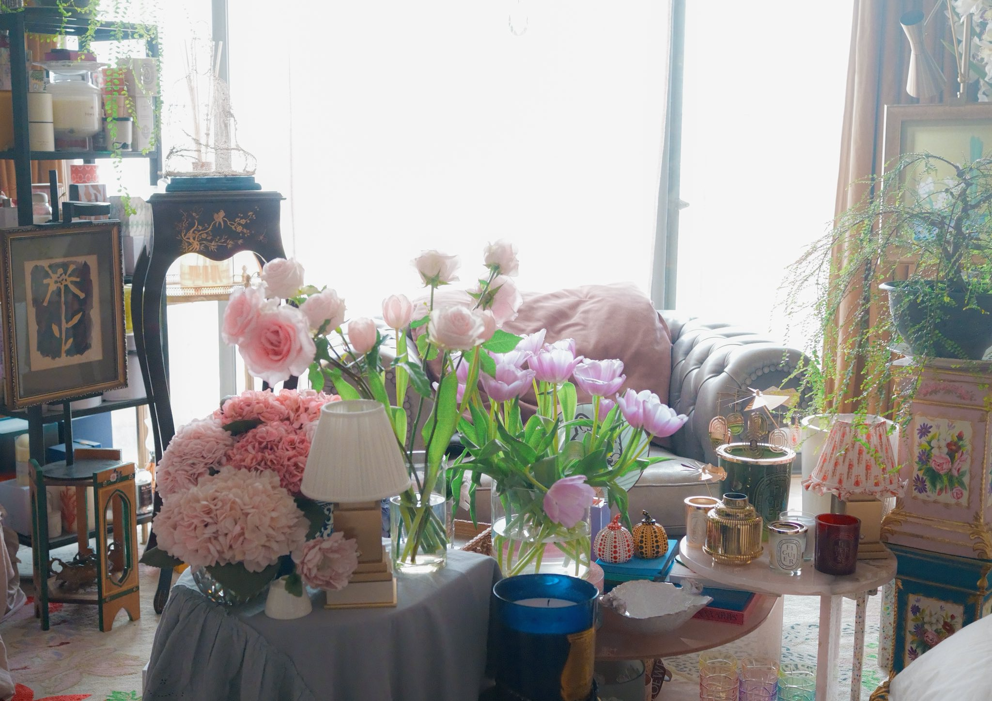 Ngắm kh&ocirc;ng gian sống nghệ như qu&aacute;n cafe của hội chủ shop, giới nh&agrave; gi&agrave;u c&oacute; gu, nghệ sĩ Việt- Ảnh 10.