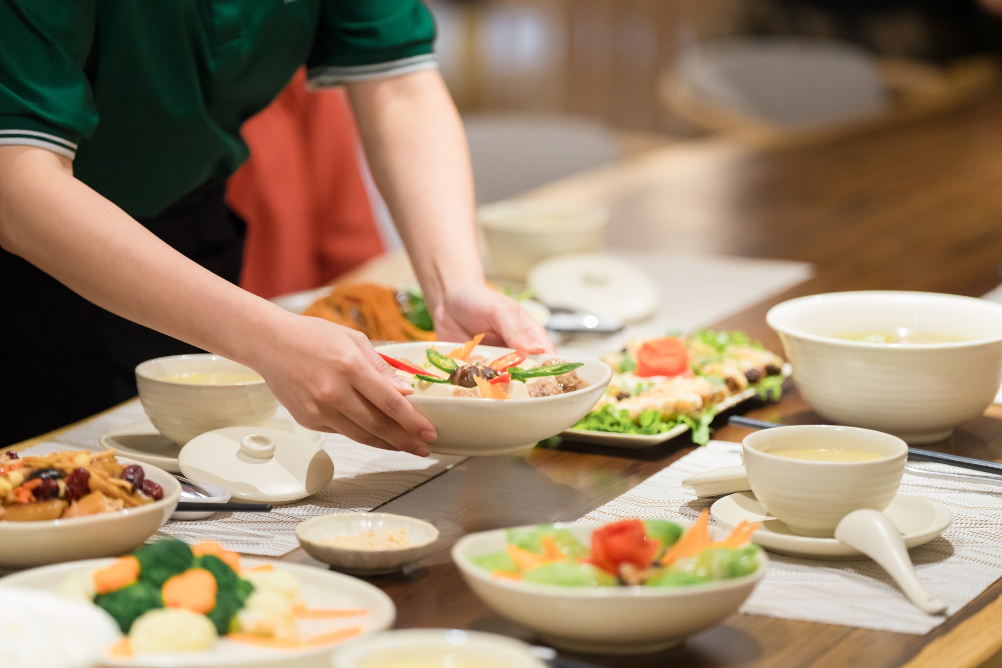 Kh&ocirc;ng chỉ l&agrave; viện dưỡng l&atilde;o, đ&acirc;y c&ograve;n l&agrave; &ldquo;thi&ecirc;n đường nghỉ dưỡng&rdquo; cho tuổi gi&agrave;- Ảnh 3.