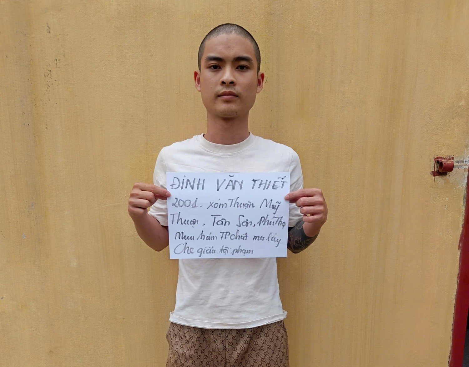 Toàn cảnh vụ án Bùi Đình Khánh - kẻ buôn ma túy nổ súng khiến thiếu tá công an hy sinh- Ảnh 11. Toàn cảnh vụ án Bùi Đình Khánh - kẻ buôn ma túy nổ súng khiến thiếu tá công an hy sinh- Ảnh 11.