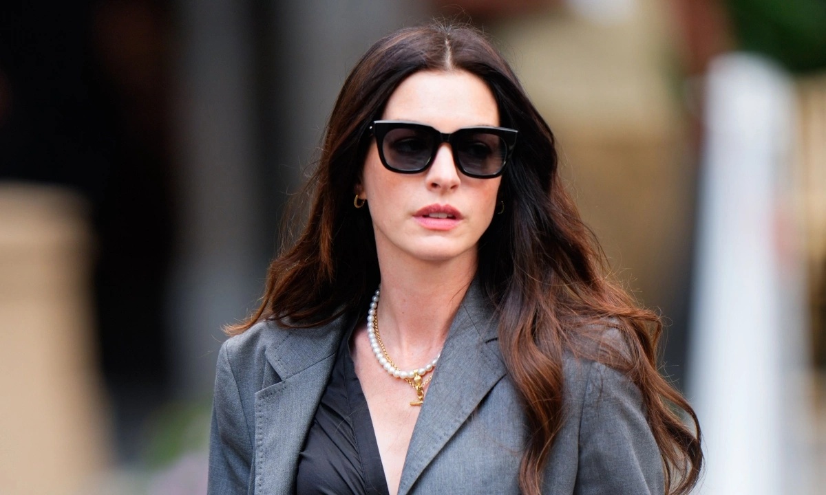 The Devil Wears Prada 2: Kh&uacute;c bi ca đẹp đẽ cho một ng&agrave;nh c&ocirc;ng nghiệp đang lụi t&agrave;n- Ảnh 5.