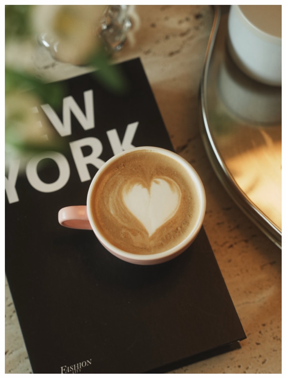 Ngắm kh&ocirc;ng gian sống nghệ như qu&aacute;n cafe của hội chủ shop, giới nh&agrave; gi&agrave;u c&oacute; gu, nghệ sĩ Việt- Ảnh 8.