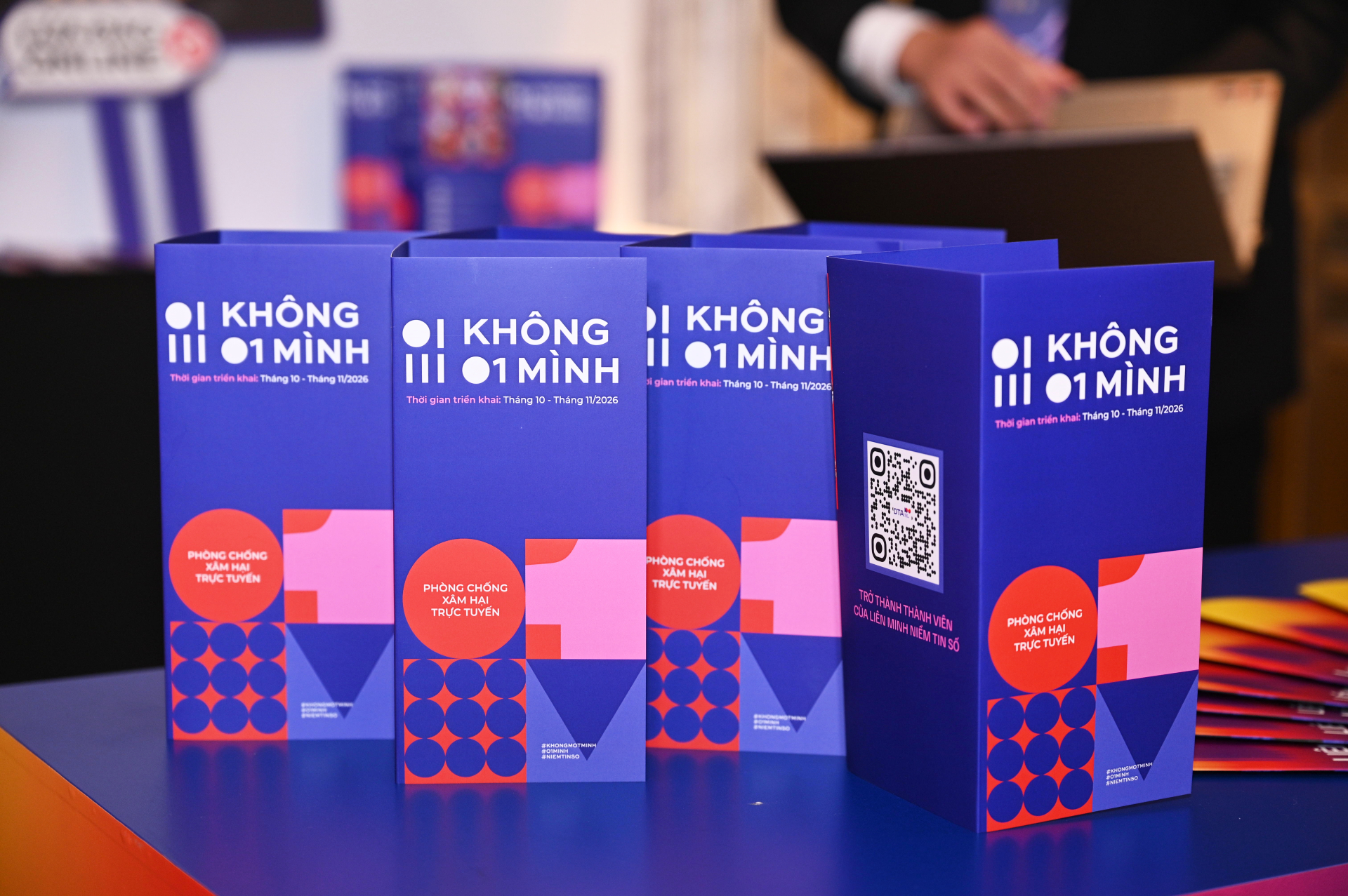 Đen xuất hiện lịch l&atilde;m, Bảo Ngọc giản dị m&agrave; nổi bần bật tại diễn đ&agrave;n về niềm tin số t&agrave;i ch&iacute;nh trong kỷ nguy&ecirc;n AI đang diễn ra s&aacute;ng nay- Ảnh 7.