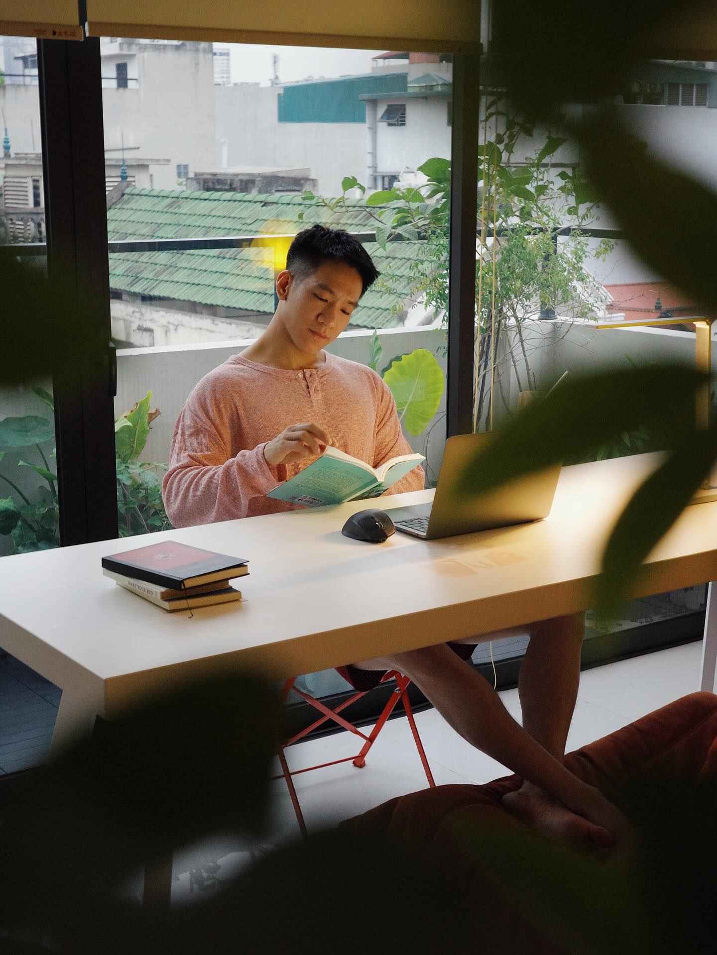 Ngắm kh&ocirc;ng gian sống nghệ như qu&aacute;n cafe của hội chủ shop, giới nh&agrave; gi&agrave;u c&oacute; gu, nghệ sĩ Việt- Ảnh 39.