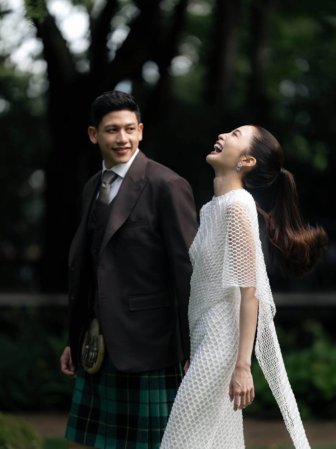 Vụ chồng đại gia của nữ diễn vi&ecirc;n đ&igrave;nh đ&aacute;m bị tố x&acirc;m hại em trai: C&ocirc; g&aacute;i đ&aacute;ng thương nhất lộ diện, 1 h&agrave;nh động khiến MXH dậy s&oacute;ng- Ảnh 7.